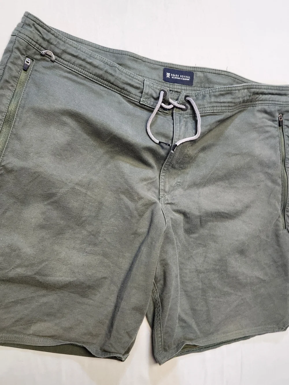 Roark Revival Layover Shorts Men 40 Olive Green Hiking Travel Adventure Gorpcore